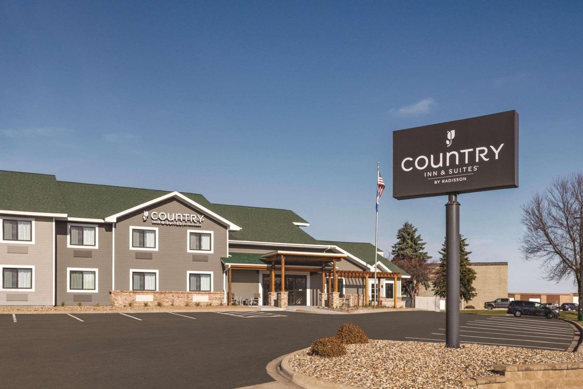 Country Inn & Suites By Radisson, Northfield, Mn Экстерьер фото
